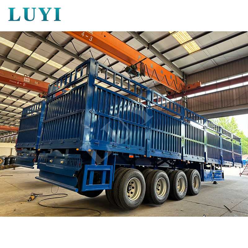 Nuovo impulso alla logistica transfrontaliera: semirimorchi a cinque assi con sponde laterali spediti con successo in Madagascar, rafforzando i legami di cooperazione nel trasporto merci tra Cina e Africa