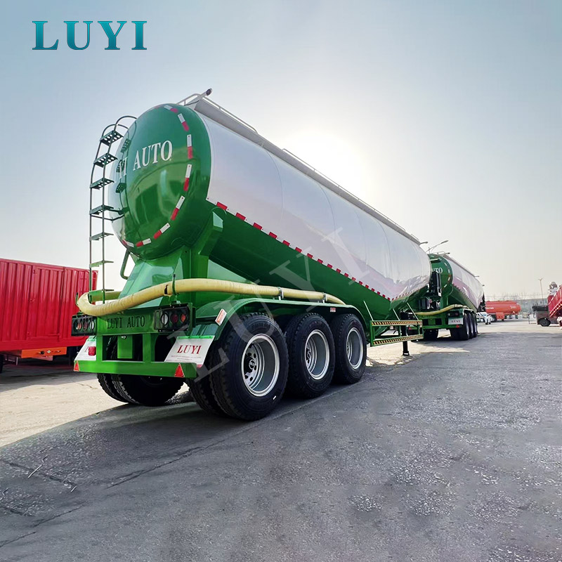 Semirimorchio con cisterna per polveri a 3 assi da 60 m³ per cemento, ceneri volanti e polveri sfuse secche