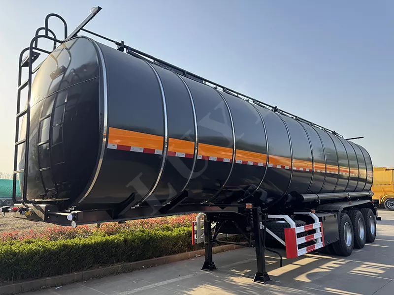 Tanker di trasporto in asfalto a 3 assi