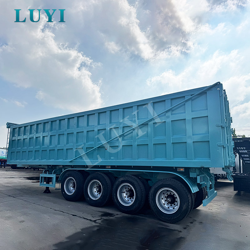 Rimorchio con cassone ribaltabile posteriore a 4 assi da 80 tonnellate