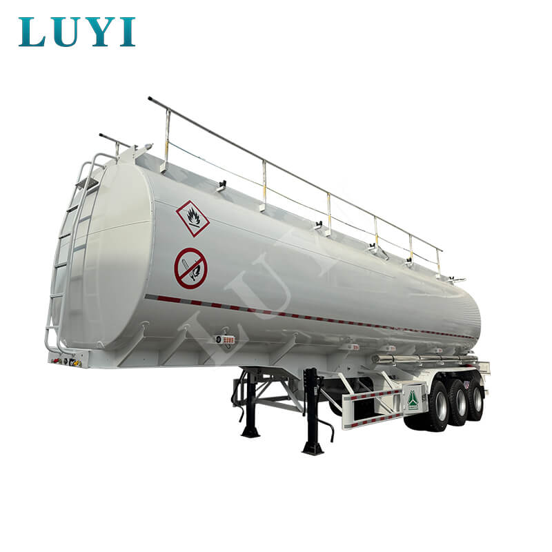 Semirimorchio con serbatoio carburante in alluminio da 42000 litri a 3 assi