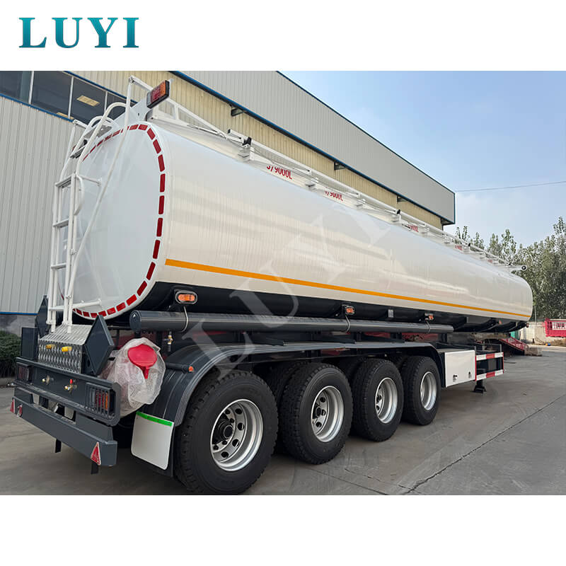 Dall'ispezione alla partnership approfondita: come una delegazione dello Zimbabwe ha confermato che la cisterna da 45000 litri di Luyi Auto era la scelta giusta