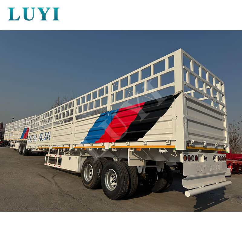 Semirimorchio con recinzione alta da 30 tonnellate e 60 tonnellate di alta qualità in vendita
