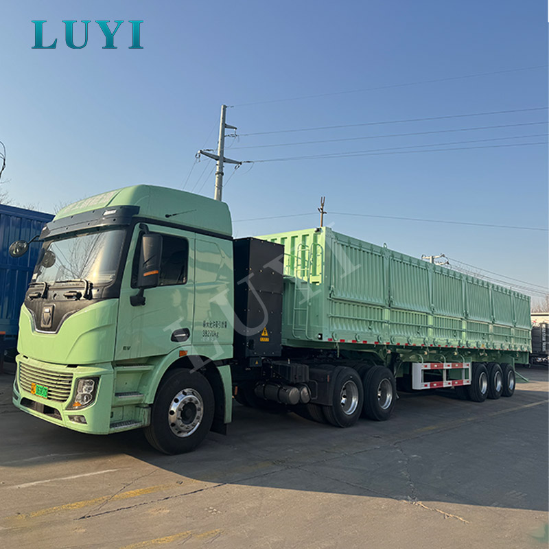 Autocarro con cassone ribaltabile HOWO 6x4: agilità e potenza senza pari per il dominio fuoristrada